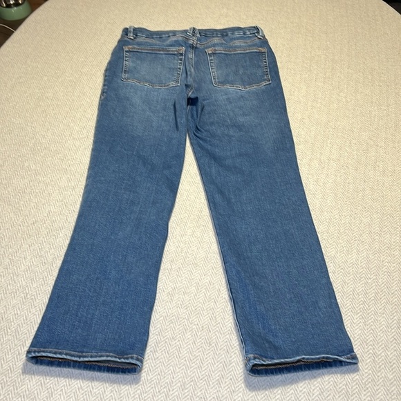 Good American Pull on Straight Indigo Jeans.  Size Large. - Picture 3 of 12